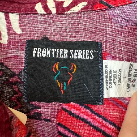 Vintage Frontier Series Button Up Shirt - Picture 3 of 5